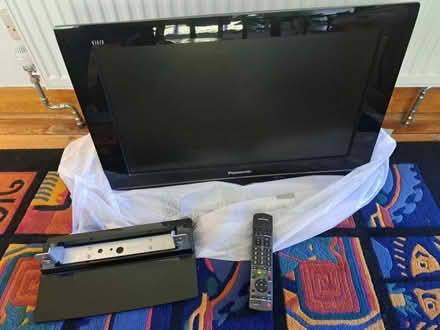 Photo of free TV (Underbarrow LA8) #2