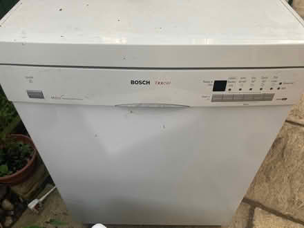 Photo of free Bosch Exxcel dishwasher (RG8 Pangbourne) #1