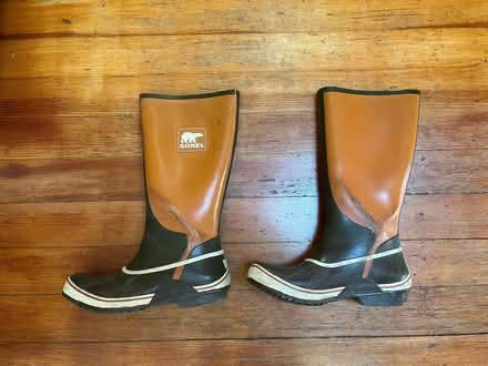 Photo of free Sorel Women’s rain boots (near The Commons) #2