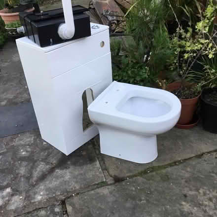 Photo of free Toilet and cistern (Stretton DE55) #2