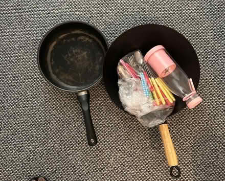 Photo of free Various Kitchen Items (Gyle EH12) #1