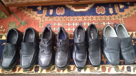 Photo of free School shoes size 13 / 1 (Slade Green DA8) #1