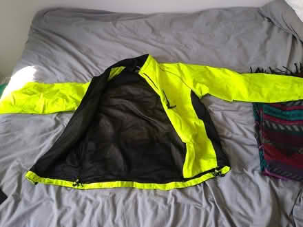 Photo of free Hi-vis cycling jacket (Hackbridge) #1