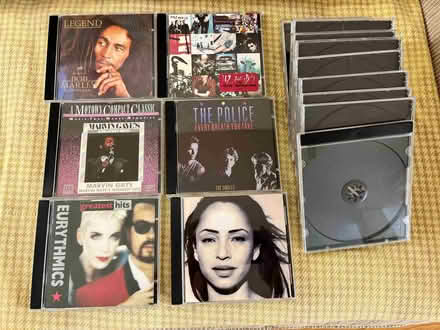 Photo of free CDs and empty CD cases (Streetsville) #1