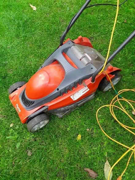 Photo of free Mower, not working (London Rd, HW HP11) #1