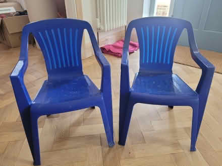 Photo of free Kids plastic chairs (Letchworth SG6) #1