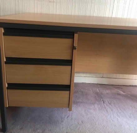 Photo of free Working desk takes from 2nd floor (Pilton EH4) #4