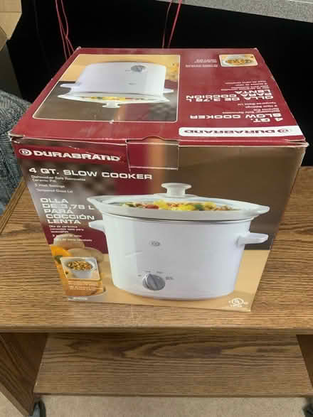 Photo of free Durabrand Slow Cooker 4 QT (North York) #1