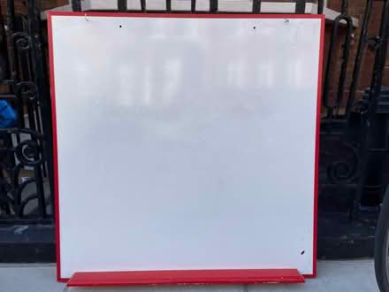 Photo of free White board (South Kensington SW7) #1