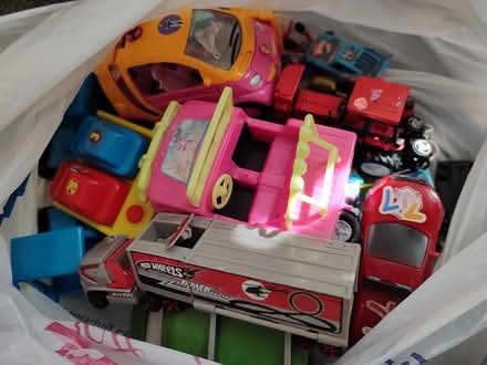 Photo of free Toys ,cars etc (LE3) #2
