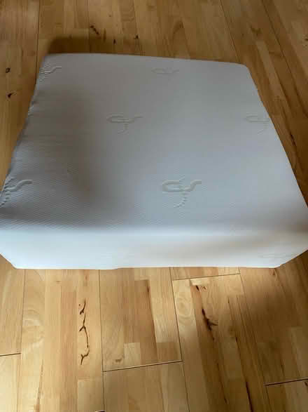 Photo of free Memory foam wedge 60 x 60 cm (Coventry) #1