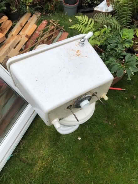 Photo of free Antique style close coupled toilet (Watford Heath WD19) #1