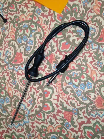 Photo of free oven thermometor probe (Chelsea) #1