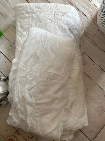 Photo of free Old Duvets for pet bedding/shelters (HP1 Hemel Hempstead) #1
