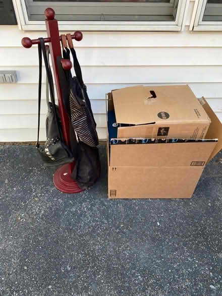 Photo of free Curb Alert (BOWIE, MD - P Section) #1