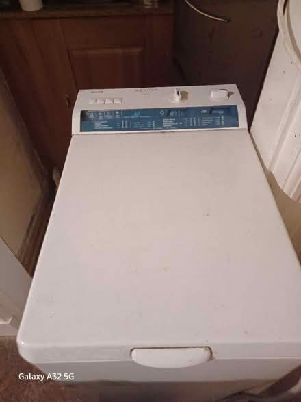 Photo of free Zanussi toploader for parts/ fixing (Bellevue EH7) #2