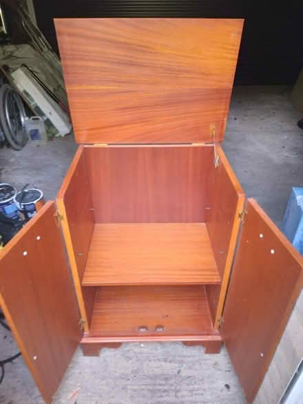 Photo of free Hi Fi cabinet in Yew veneer (Chislehurst BR7) #2