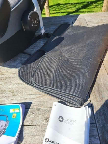 Photo of free Car seat Maxi Cosi Pebble Plus (Fittleworth) #3