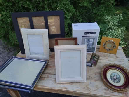 Photo of free Picture frames (M2J1Y3) #1