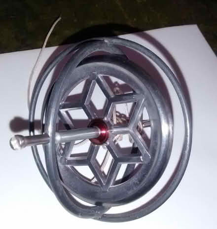 Photo of free Gyroscope toy (Pollokshields G41) #1