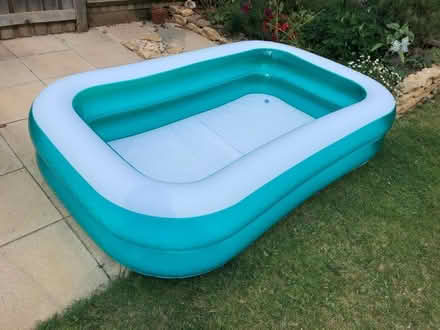 Photo of free Paddling pool (Ensleigh) #2