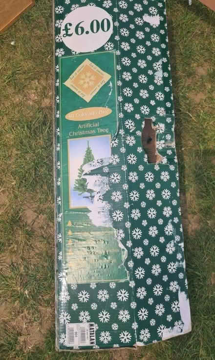 Photo of free 4ft Green Christmas Tree (Kempston MK42) #2