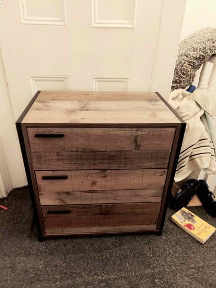 Photo of free Small chest of drawers (Walthamstow) #2