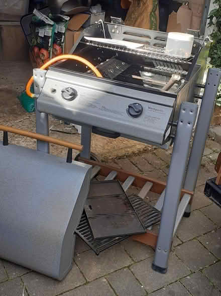 Photo of free B&Q Westpoint 2 Gas Barbecue (Old Town SG1) #1