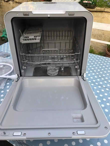 Photo of free countertop dishwasher (Wotton Pitch GL1) #2