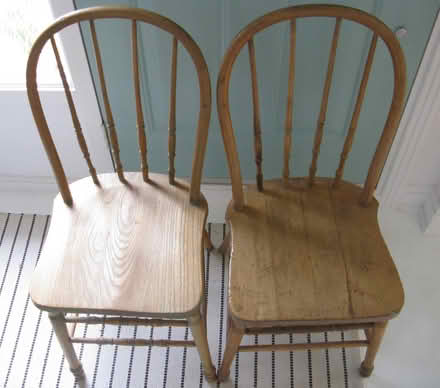 Photo of free Wood kitchen chairs (Carlington) #1