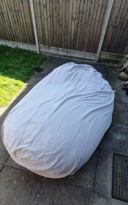 Photo of free Huge bean bag (dunstable) #2