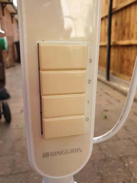 Photo of free Oscillating pedastal fan (Allestree DE22) #3