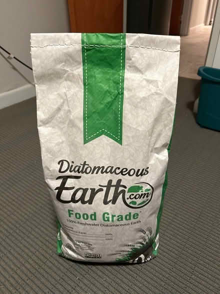 Photo of free 10ths Food Grade Diatomaceous Earth (Brighton) #1