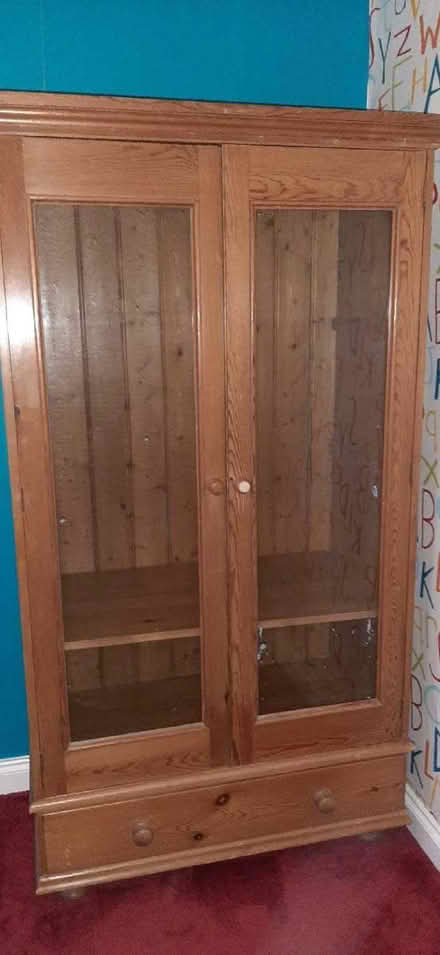 Photo of free Glass fronted wardrobe (Saltaire BD18) #3