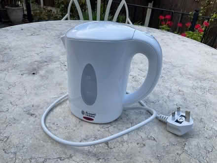Photo of free Small travel size kettle (Greenhill DY10) #1