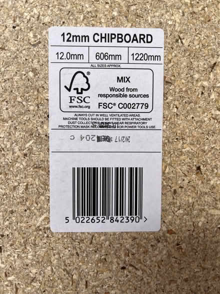 Photo of free 6 sheets chipboard (Leyton E10) #1