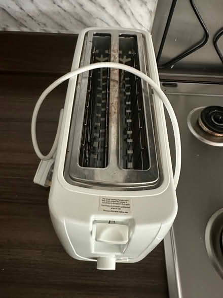 Photo of free Toaster (DE22) #1
