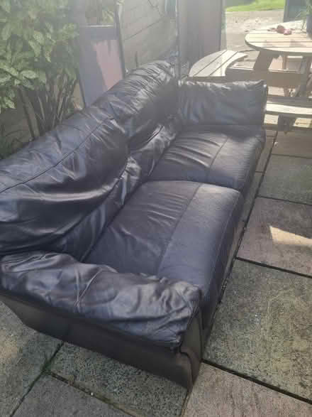 Photo of free Sofas (Bradford on avon BA15) #1
