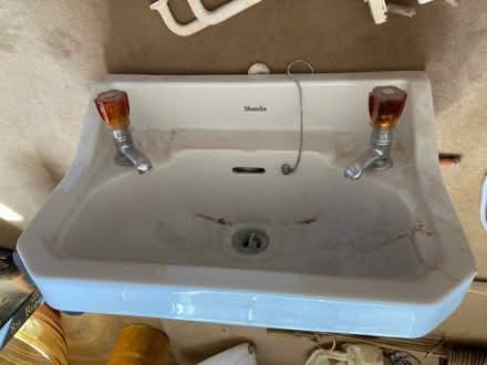 Photo of free Vintage Armitage Shanks washbasin (Royal Leamington Spa CV32) #4