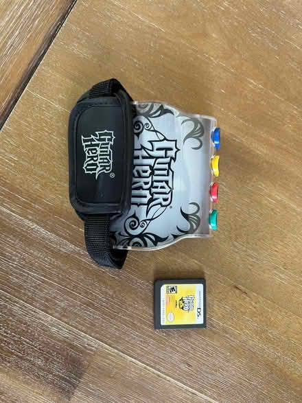 Photo of free Guitar Hero for Nintendo DS (East Frisco) #1