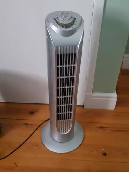 Photo of free Tower fan (Oldfield Park) #2