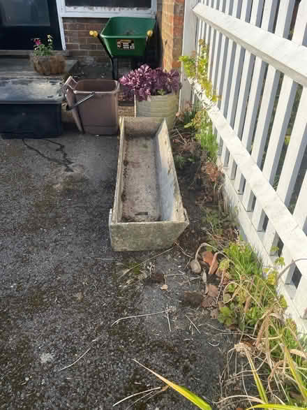 Photo of free Concrete planter (Amersham HP7) #1