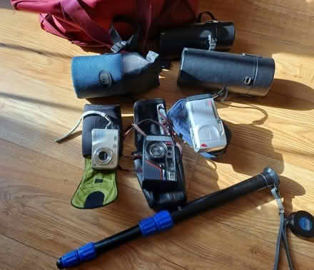Photo of free Old Cameras (AB15) #1