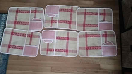 Photo of free Placemats (91605) #1