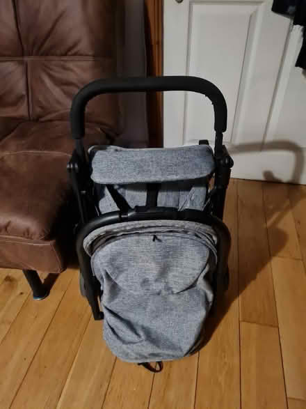 Photo of free Red kite kwik pram (Blackwood G68) #3