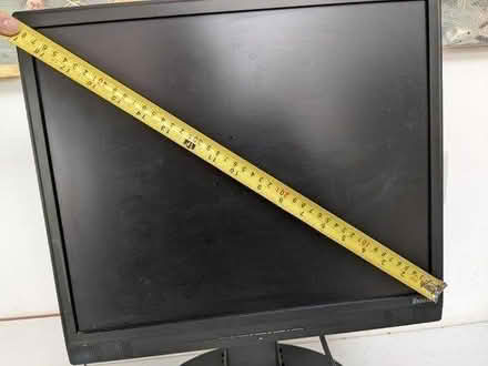 Photo of free Computer monitor (Barnehurst DA7) #2