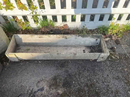 Photo of free Concrete planter (Amersham HP7) #2