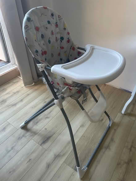Photo of free Highchair (Grove Road E3) #1