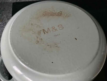 Photo of free Cast iron stove pot with lid Marks & Spencer (BT10) #3