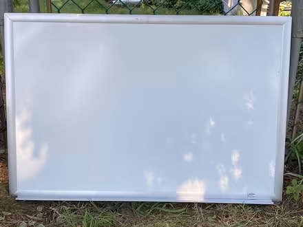 Photo of free Dry erase board (Media, 19063) #2
